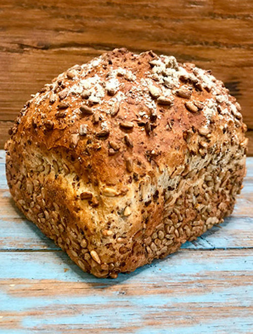 Afbeelding van Zuiderlicht half bruin tarwebrood met zonnebloempitten en soja